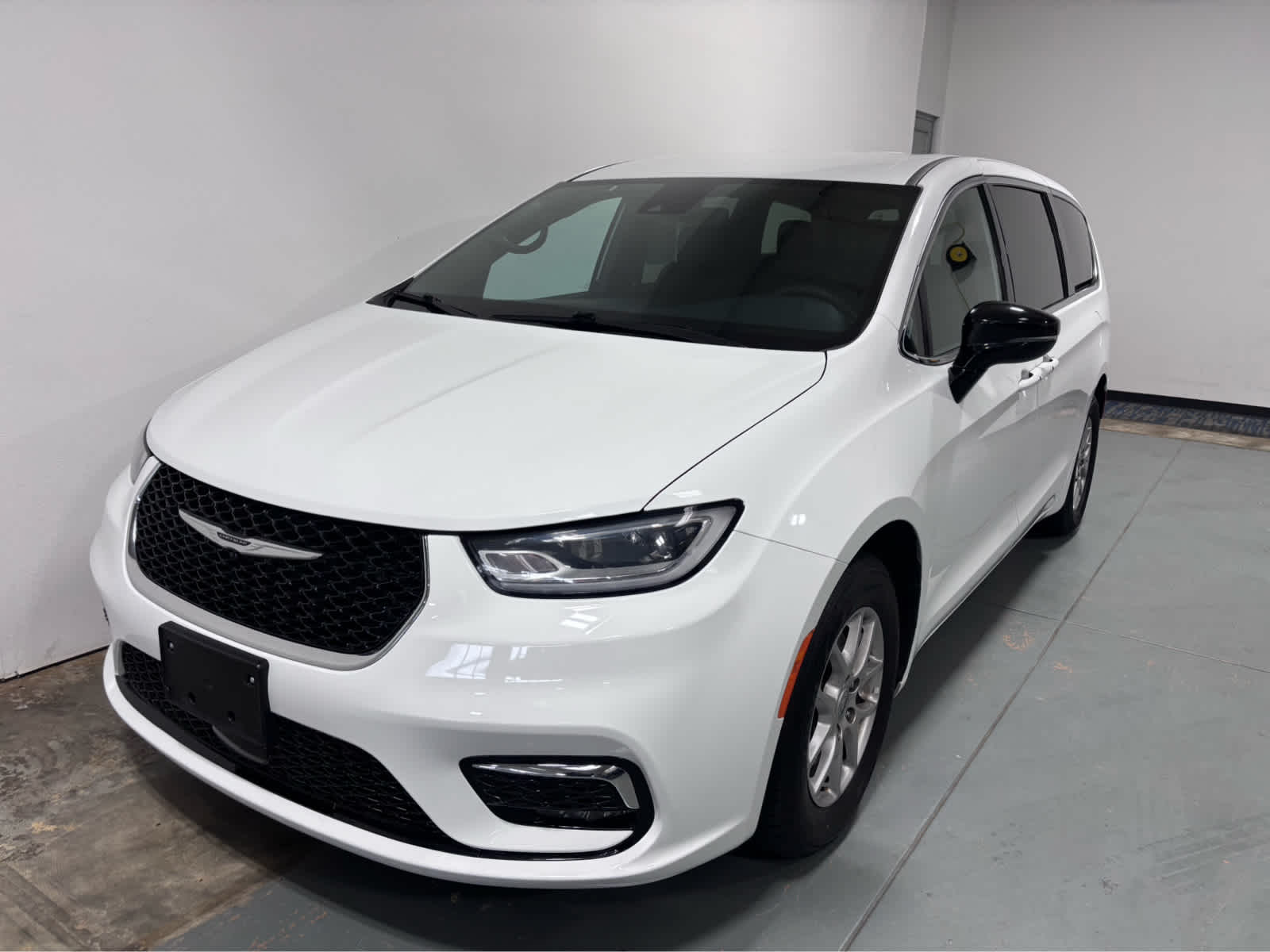 2025 Chrysler Pacifica
