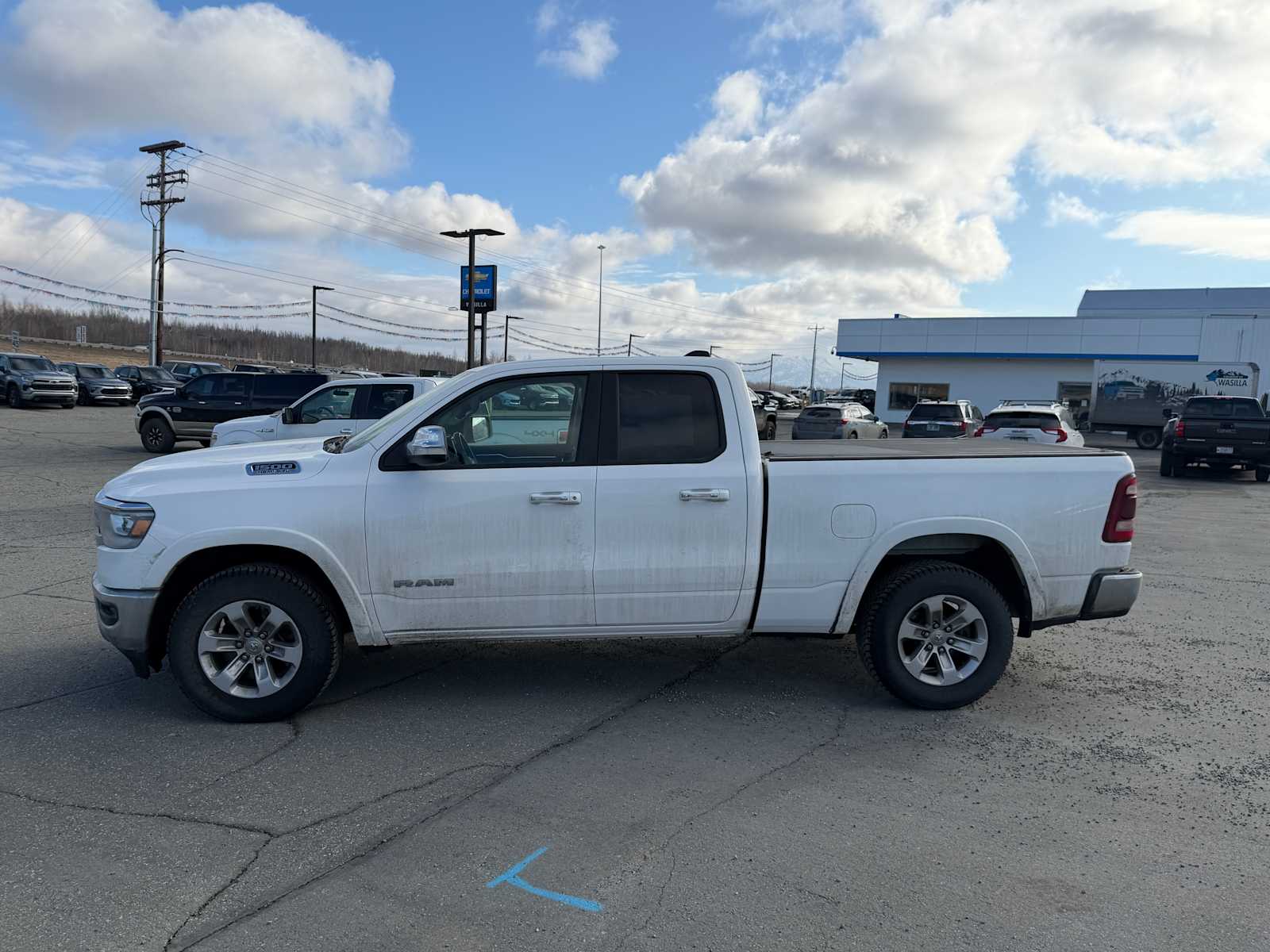 View vehicle photo 2