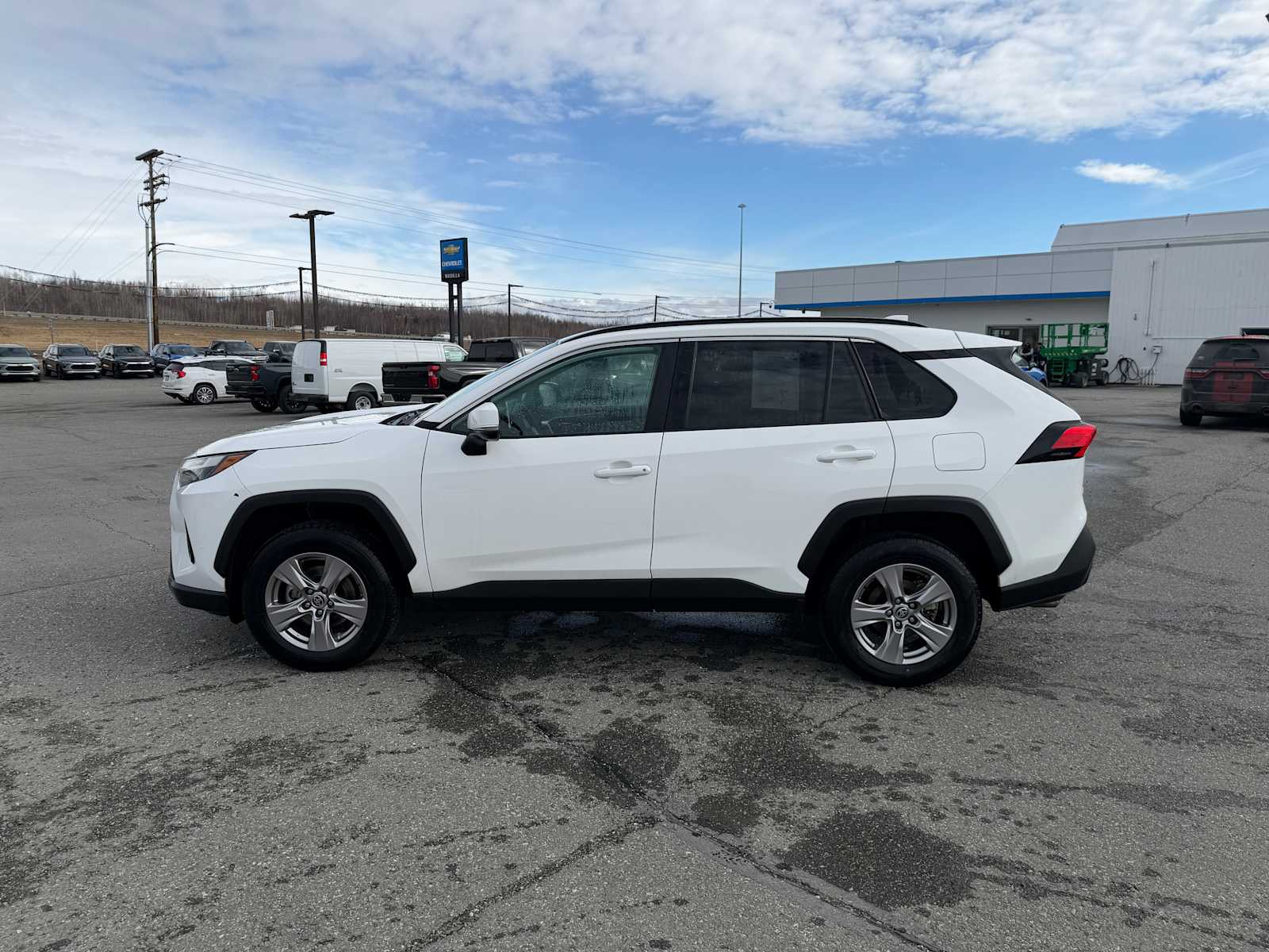 View vehicle photo 2