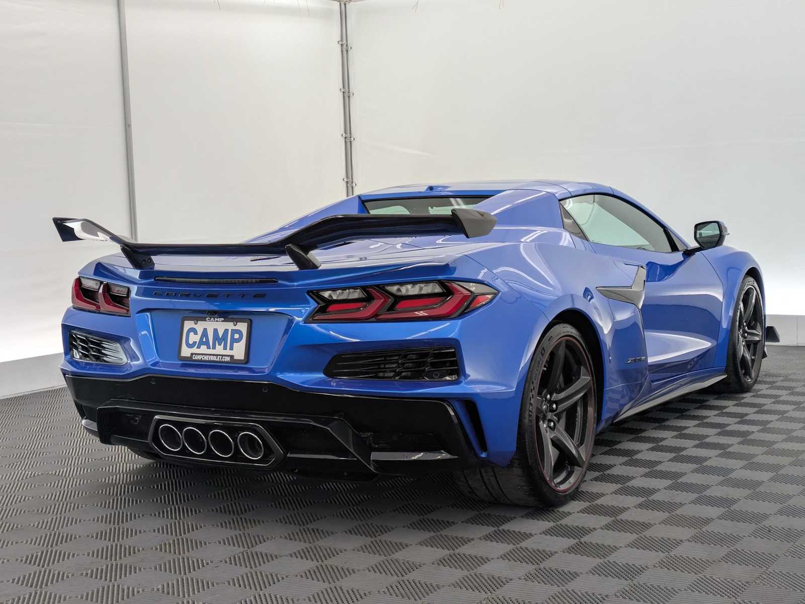 View vehicle photo 6