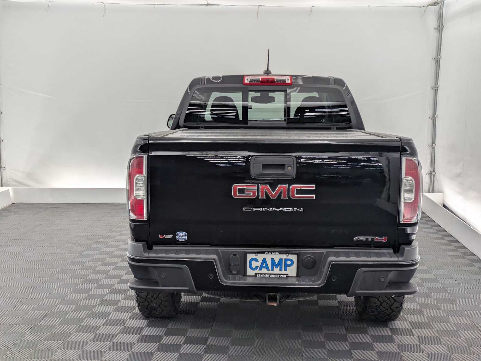 View vehicle photo 5