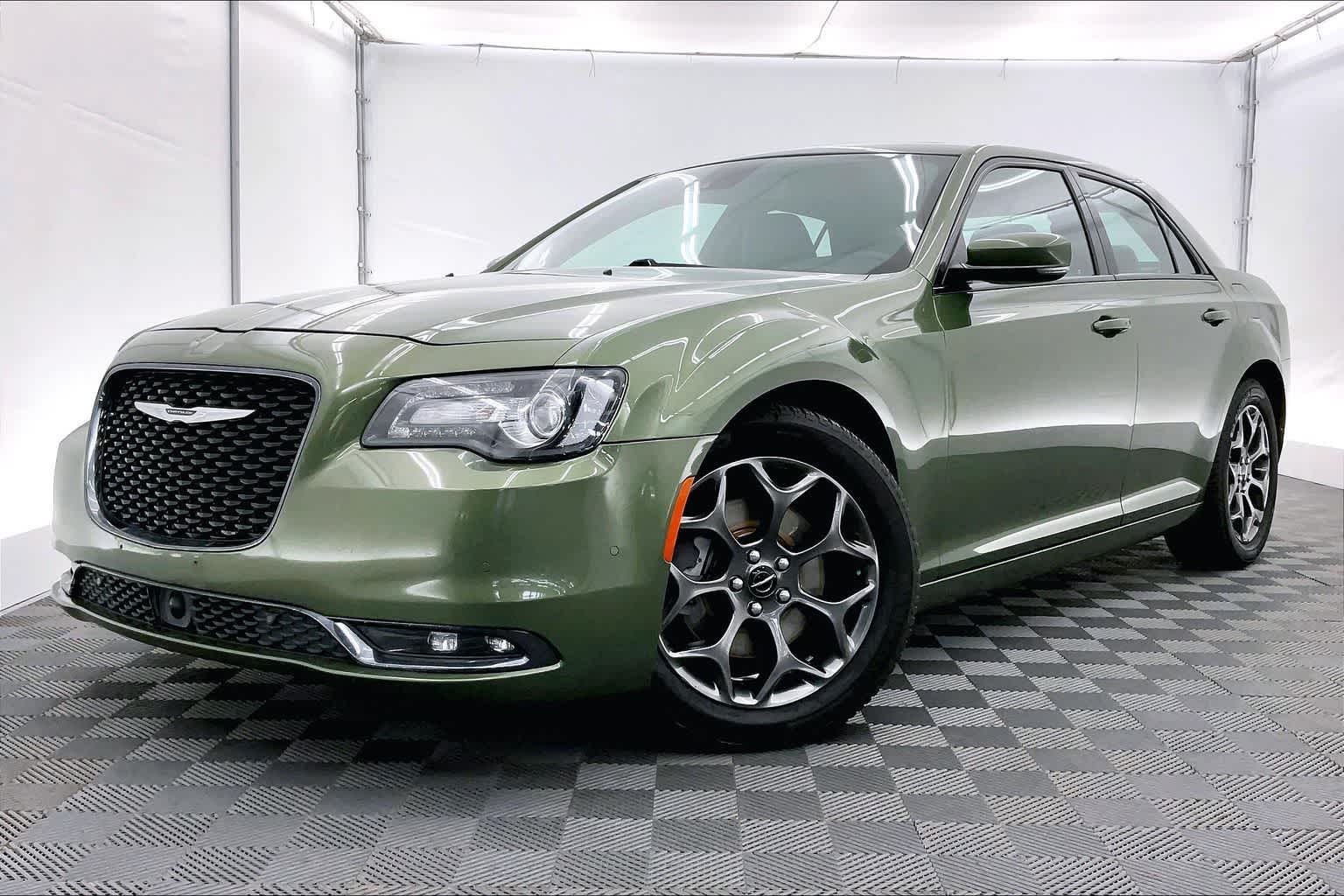 2018 Chrysler 300 S AWD