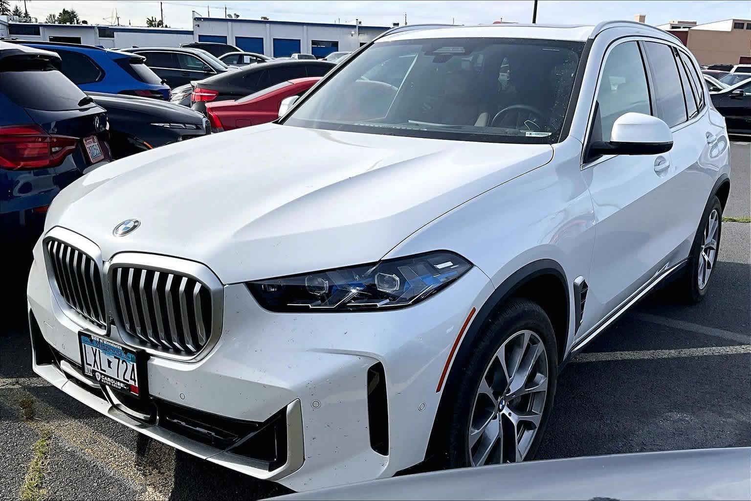 Mineral White Metallic 2025 BMW X5 SUV / Crossover All-Wheel Drive 8-Speed Automatic