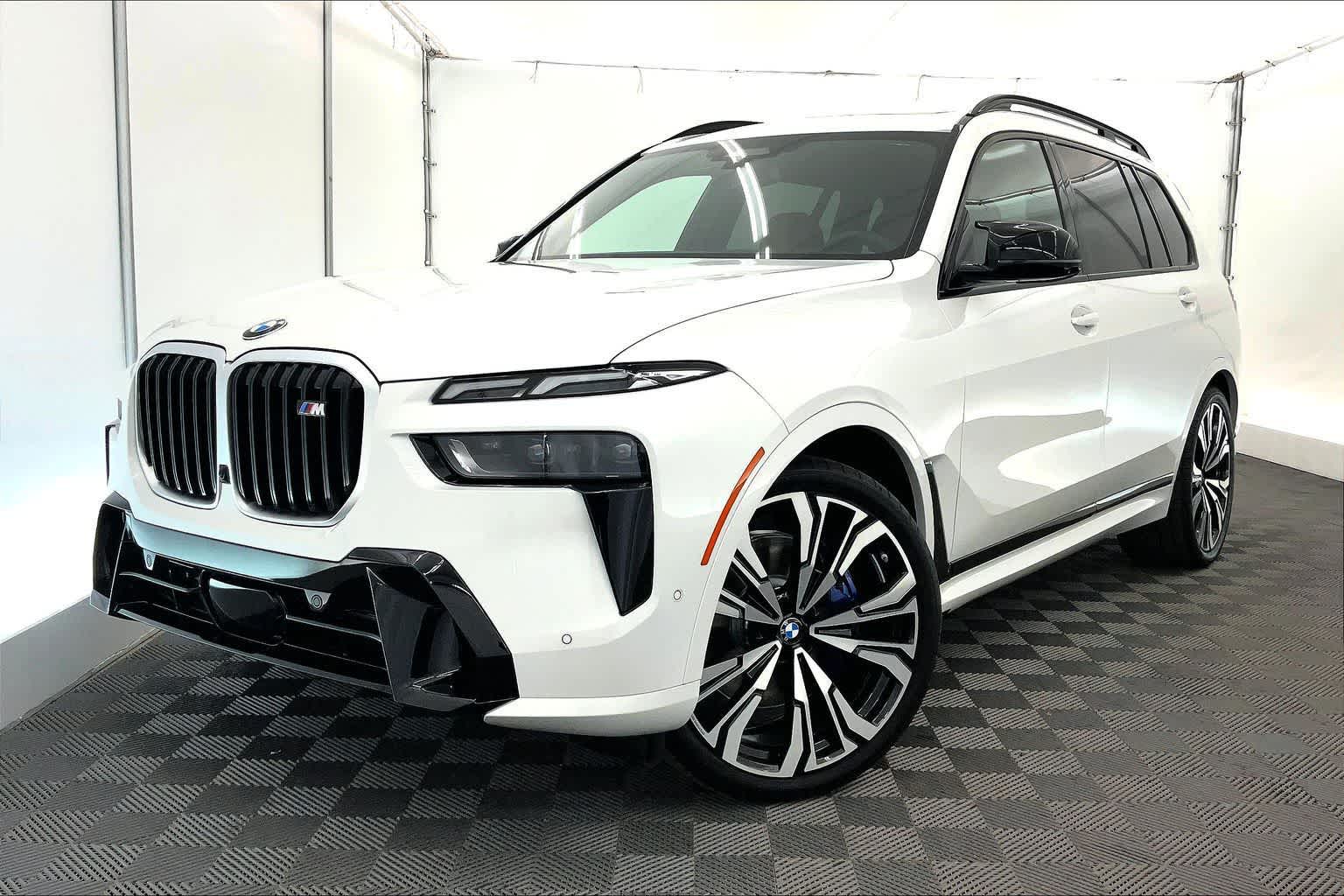 Mineral White Metallic 2027 BMW X7 SUV / Crossover All-Wheel Drive 8-Speed Automatic