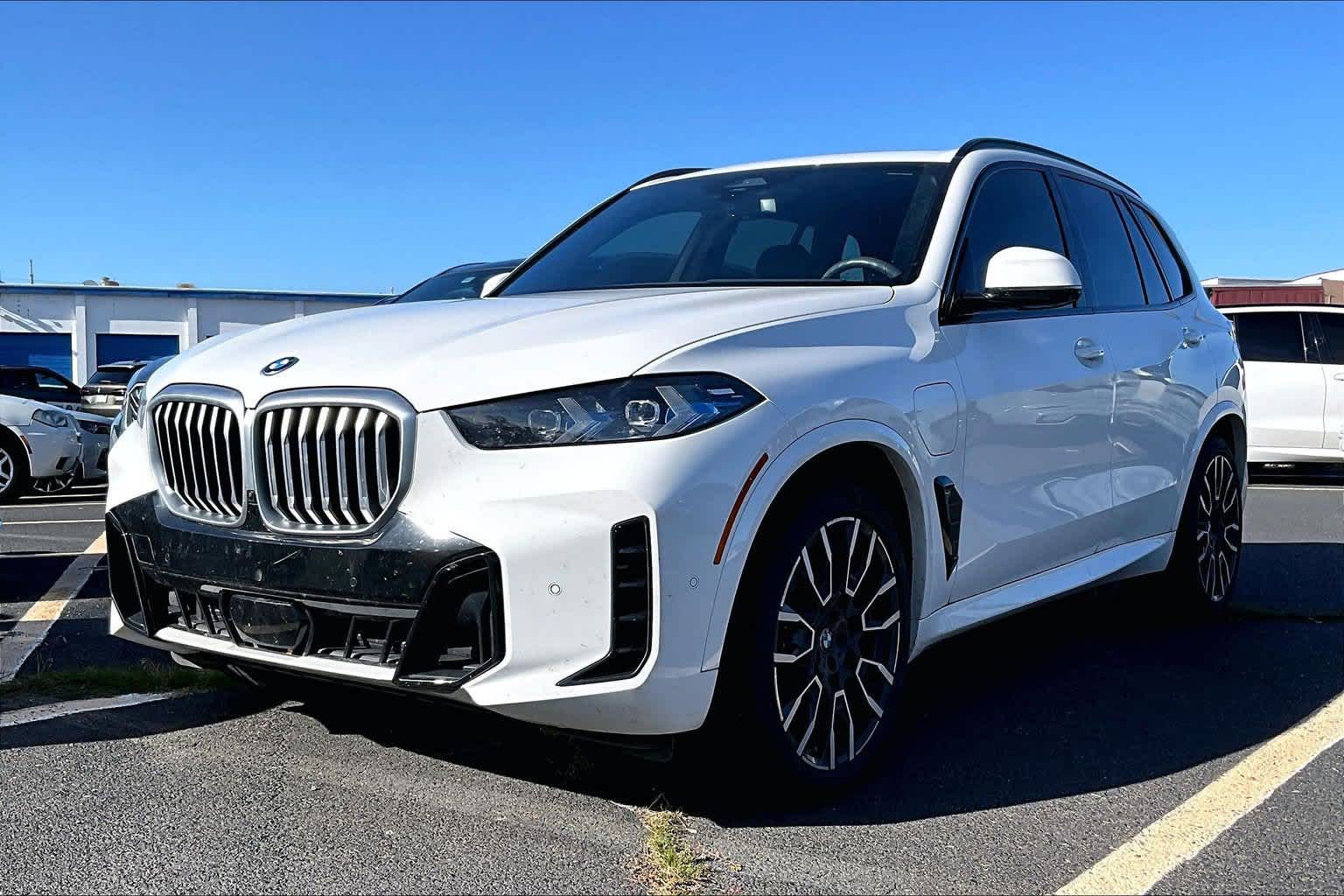 Alpine White 2026 BMW X5 SUV / Crossover All-Wheel Drive 8-Speed Automatic