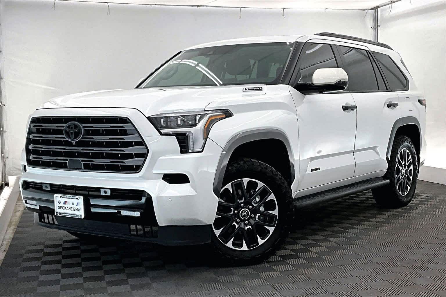 White (Wind Chill Pearl) 2024 Toyota Sequoia SUV / Crossover Four-Wheel Drive Automatic