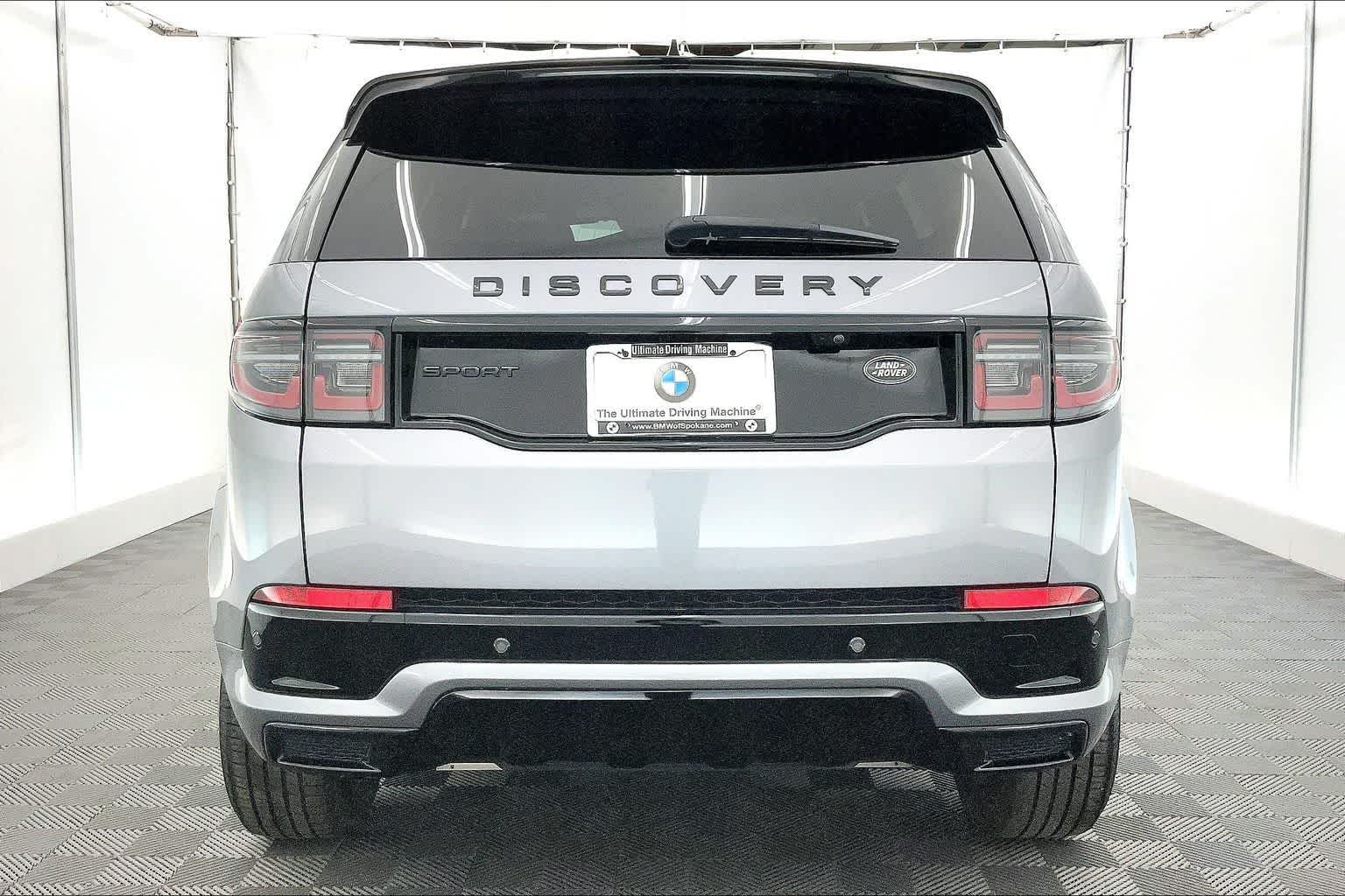 View vehicle photo 5
