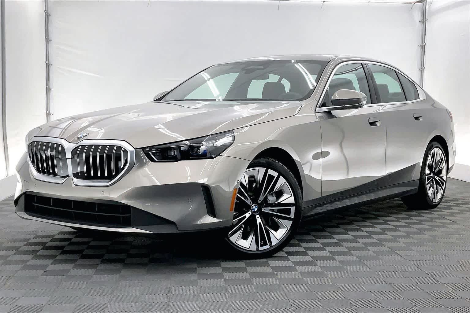 2026 BMW 5 Series 540i xDrive