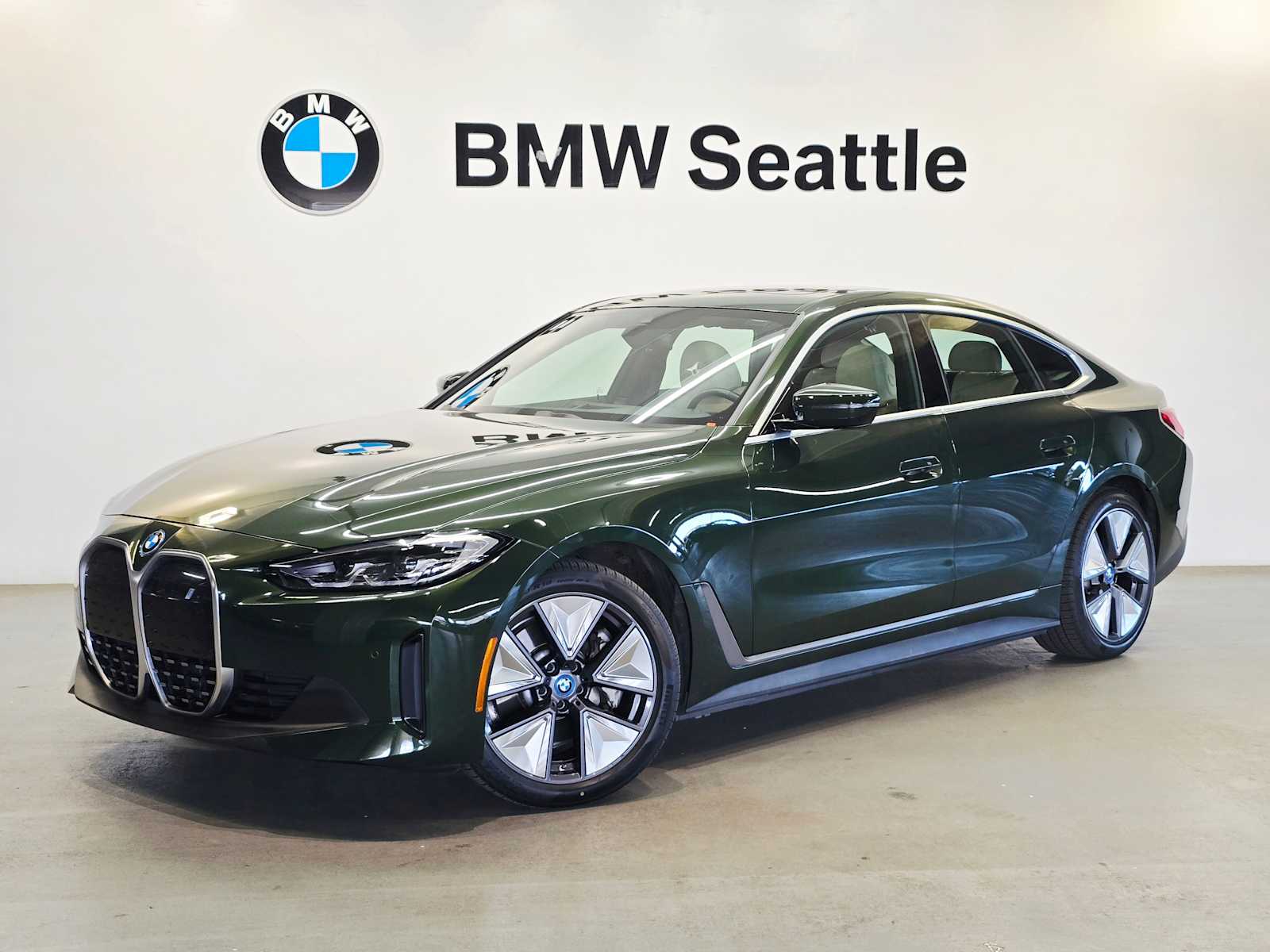 2023 BMW i4 eDrive35
