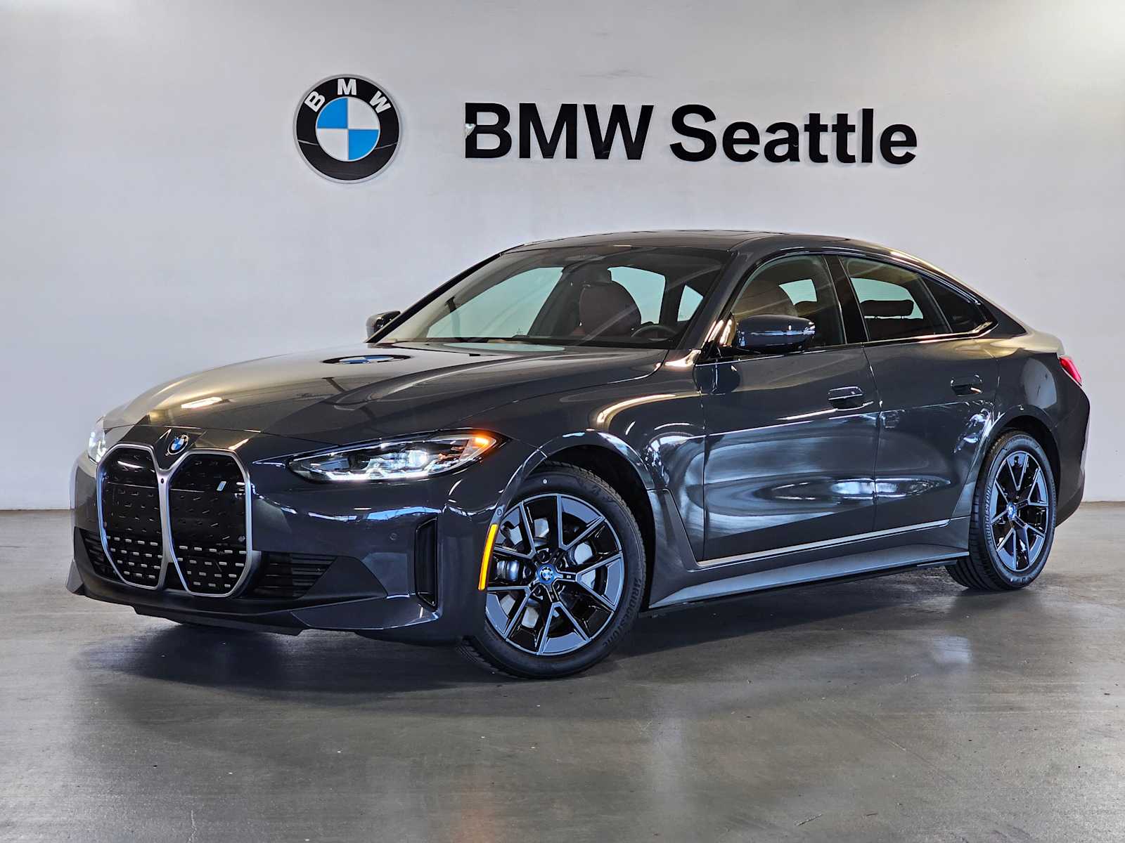 2023 BMW i4 eDrive35
