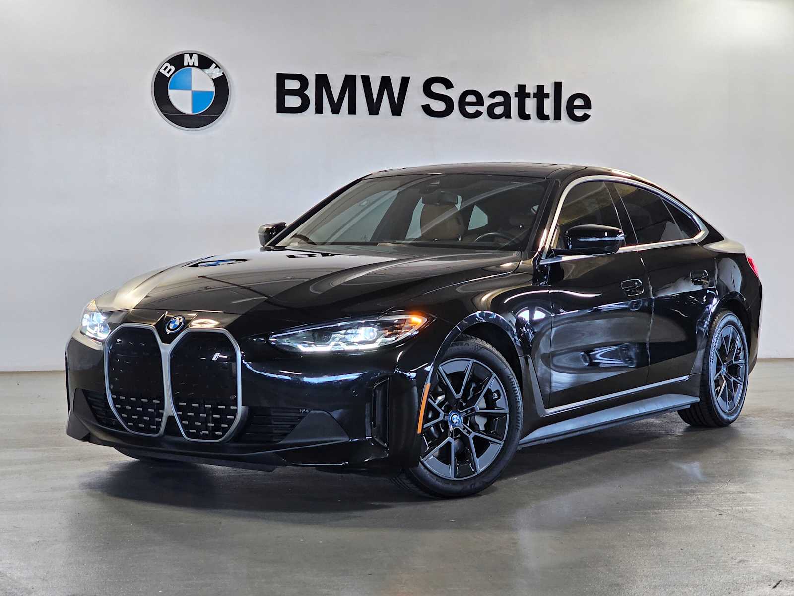 Black Sapphire Metallic 2022 BMW i4 Sedan Rear-Wheel Drive 1-Speed Automatic