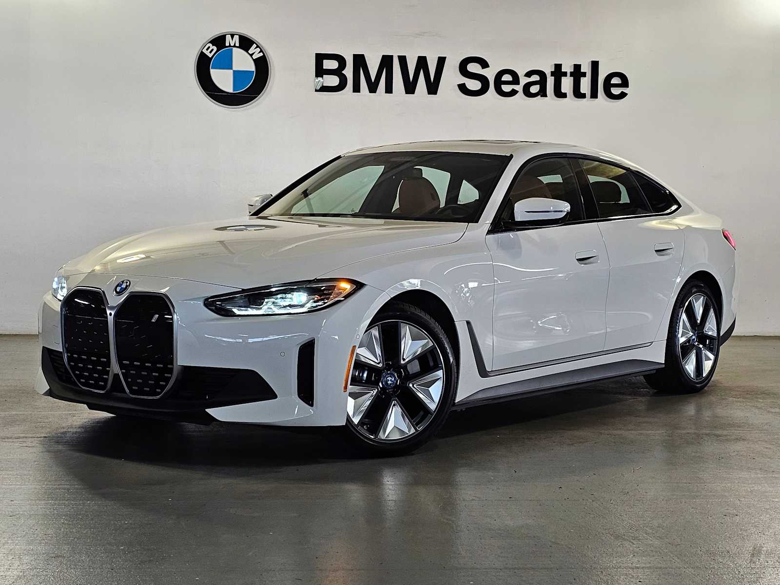 2023 BMW i4 eDrive40