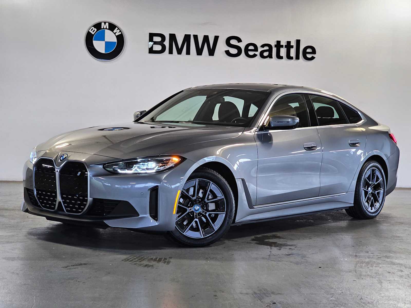 2024 BMW i4 xDrive40