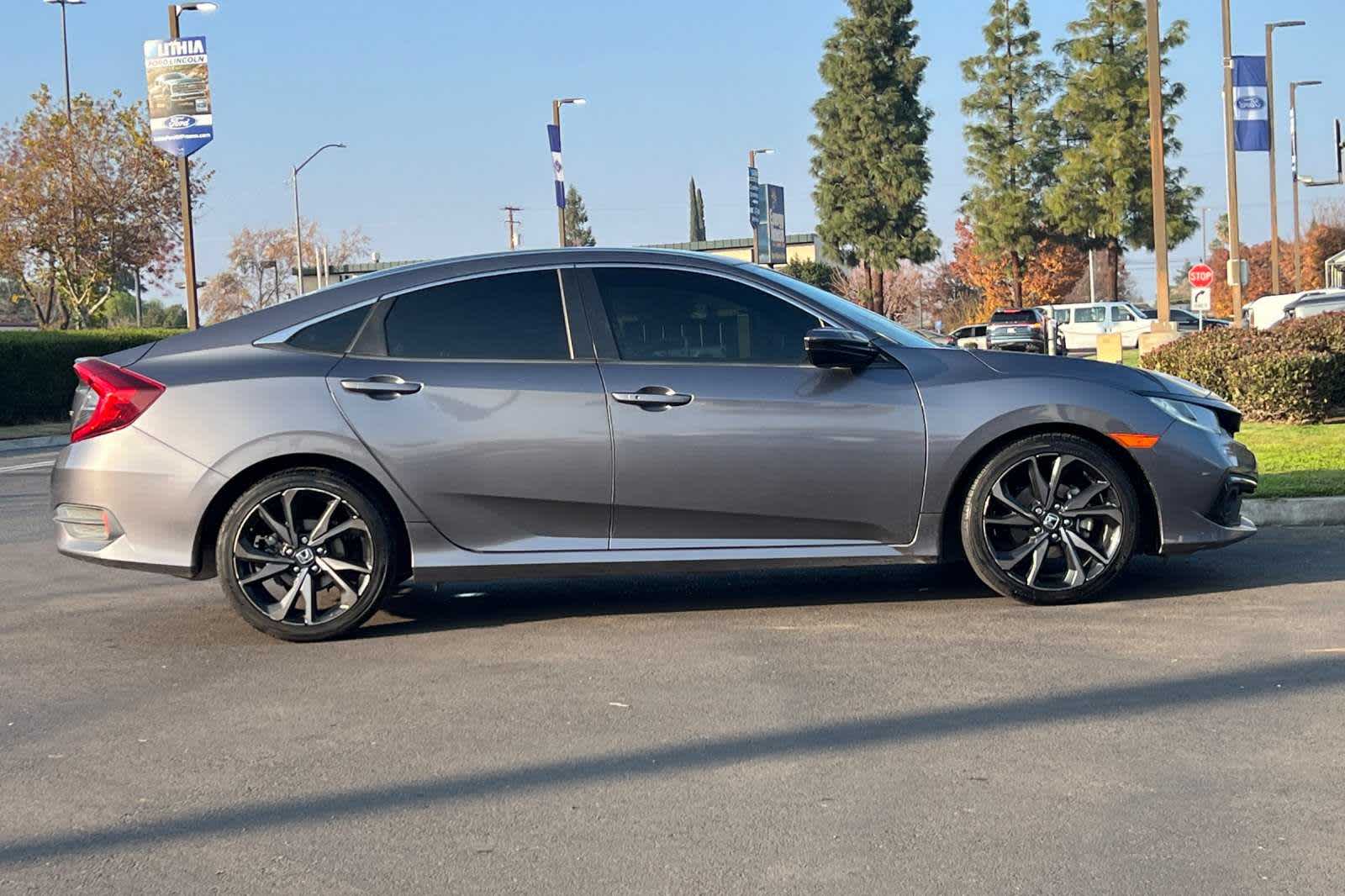 2019 Honda Civic Sport 8