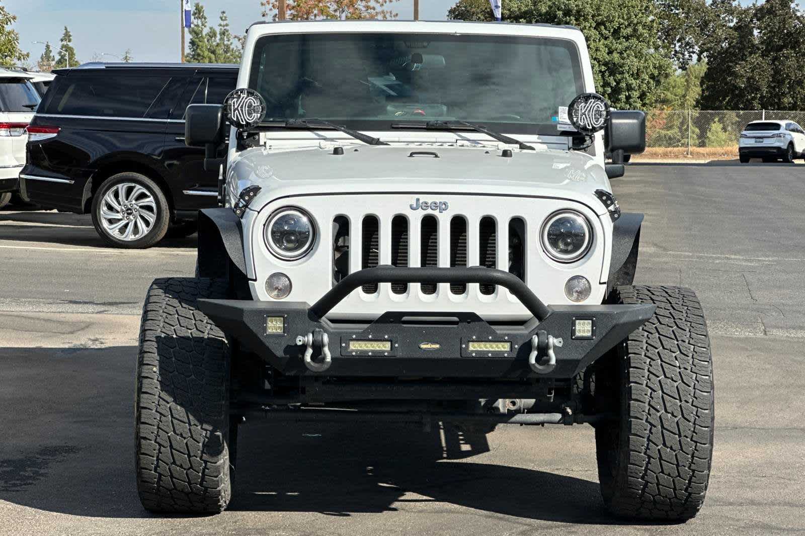 2017 Jeep Wrangler Sport 8