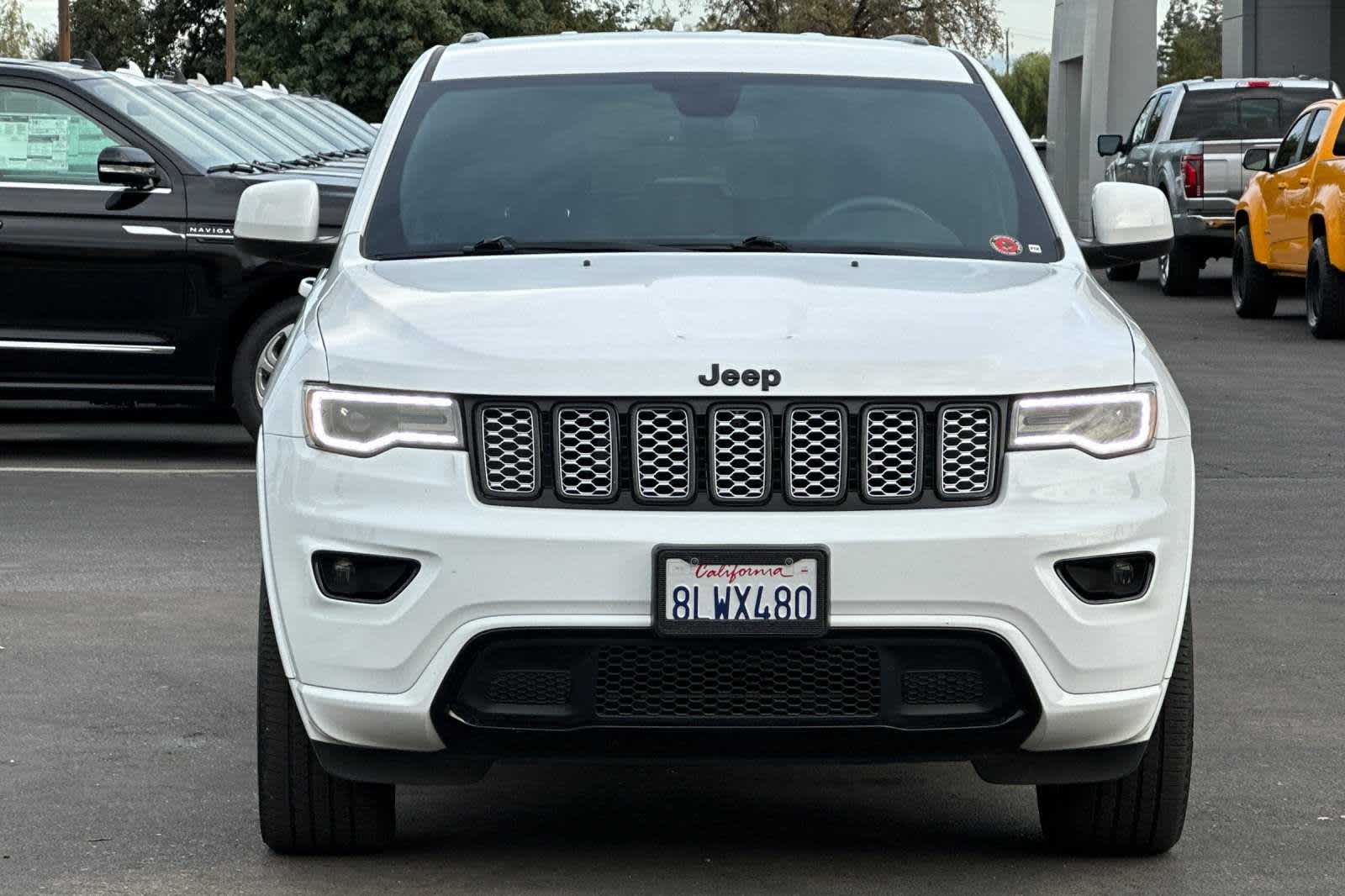 2020 Jeep Grand Cherokee Altitude 10