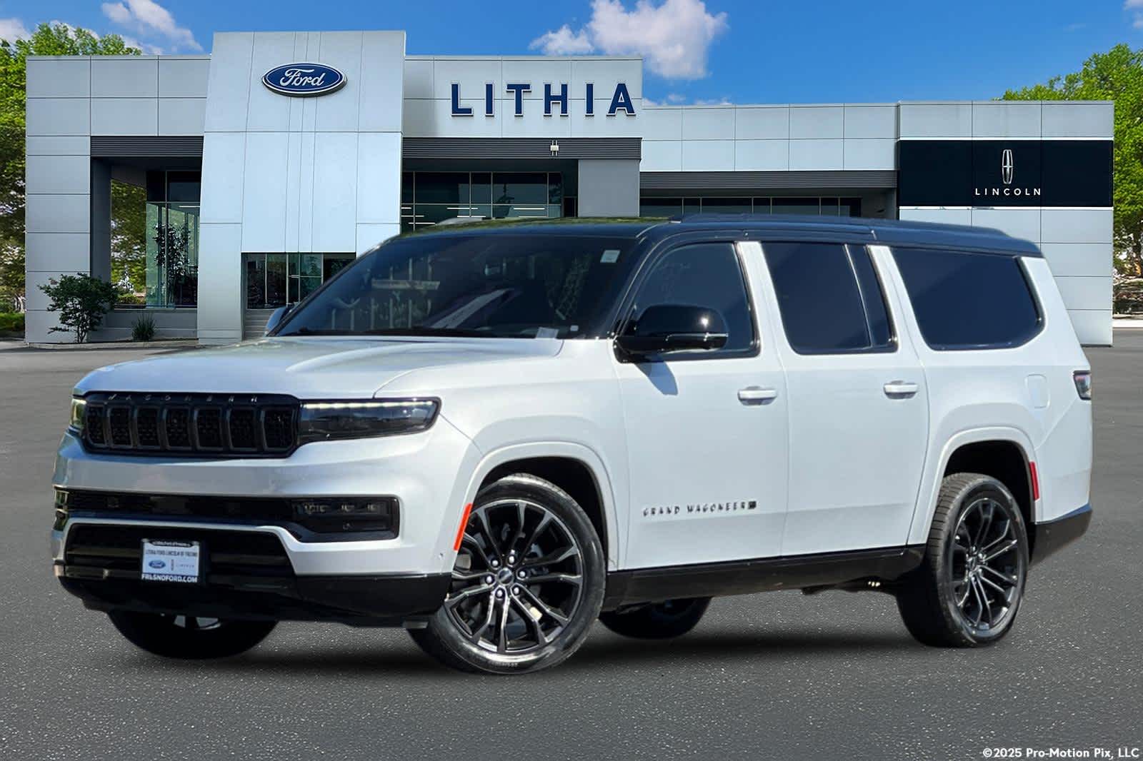 Silver Zynith 2024 Jeep Grand Wagoneer L Obsidian 4WD SUV / Crossover Four-Wheel Drive 8-Speed Automatic