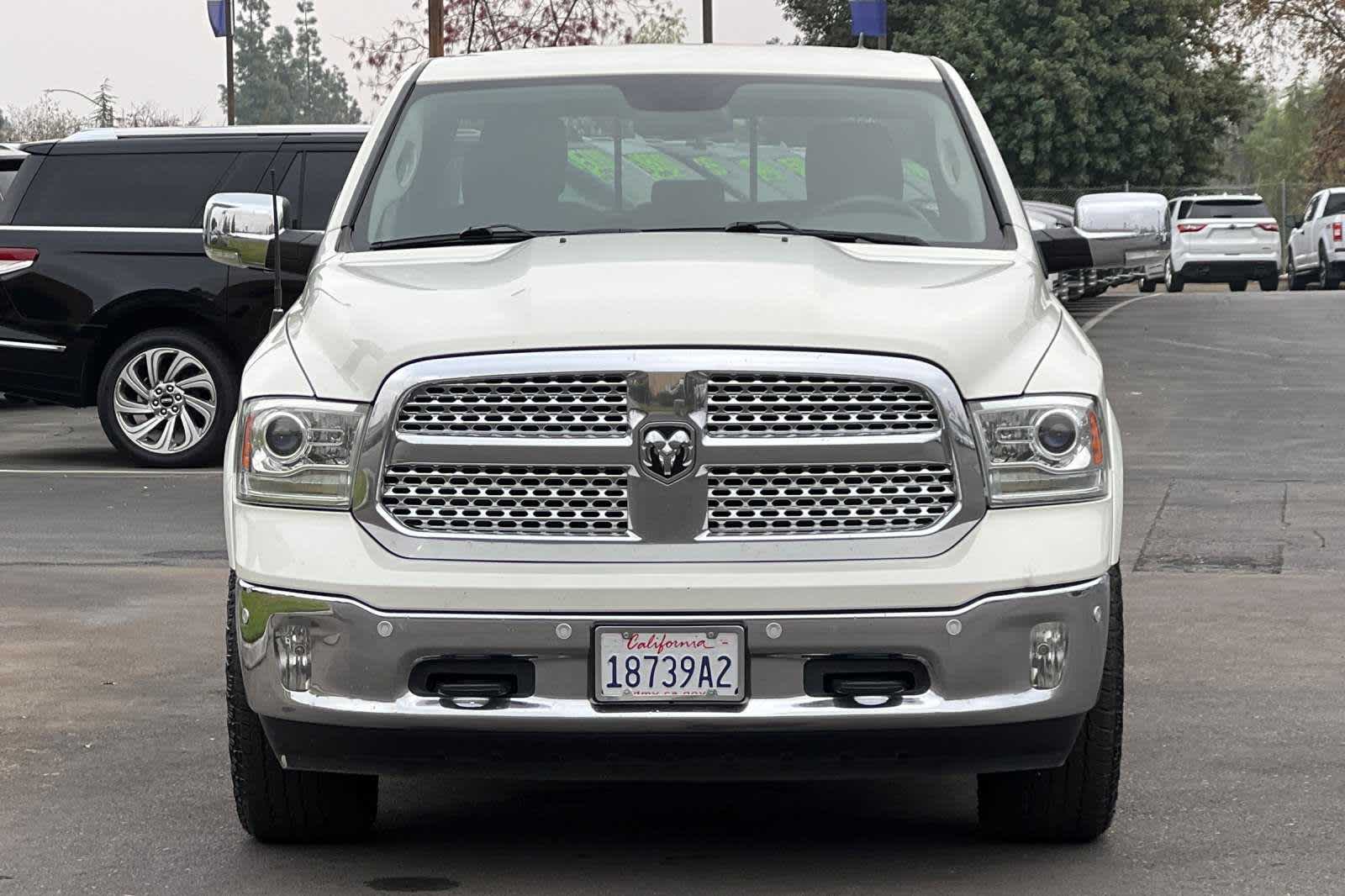 2016 Ram 1500 Laramie 4WD Quad Cab 140.5 10