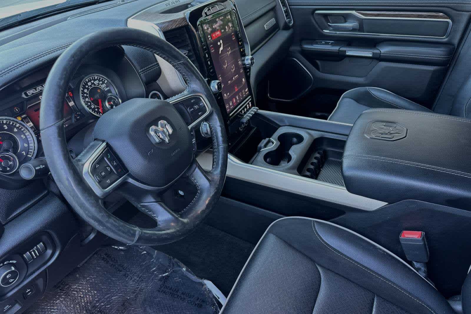 2019 Ram 1500 Laramie 4x2 Crew Cab 57 Box 11