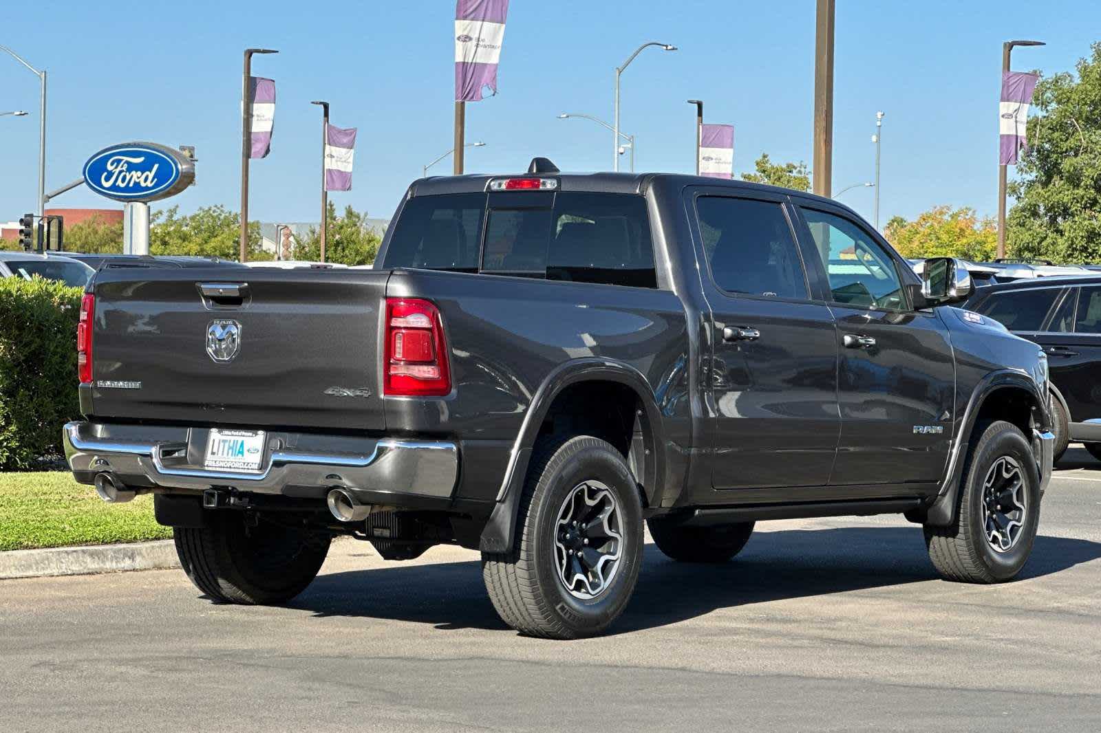 2022 Ram 1500 Laramie 4x4 Crew Cab 57 Box 2