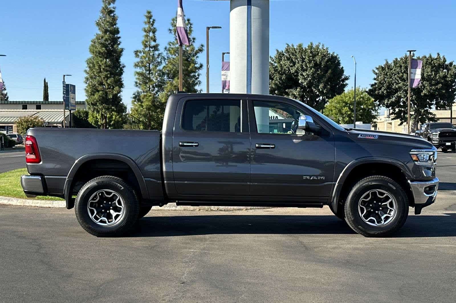 2022 Ram 1500 Laramie 4x4 Crew Cab 57 Box 8