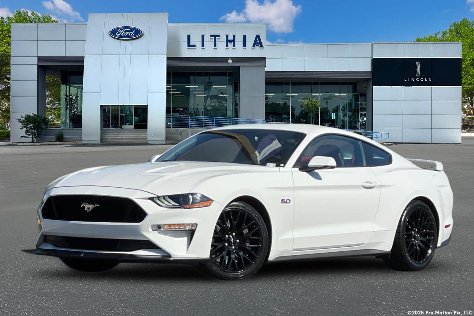 Oxford White 2019 Ford Mustang GT Premium Coupe RWD Coupe Rear-Wheel Drive 6-Speed Manual