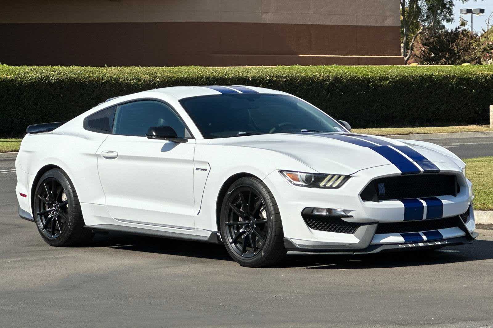 2017 Ford Mustang Shelby GT350 9