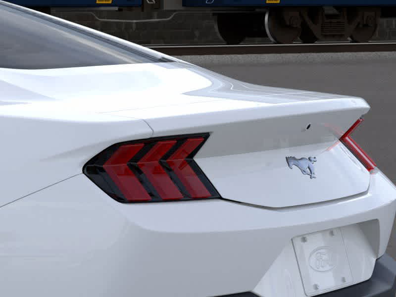 2025 Ford Mustang EcoBoost 22