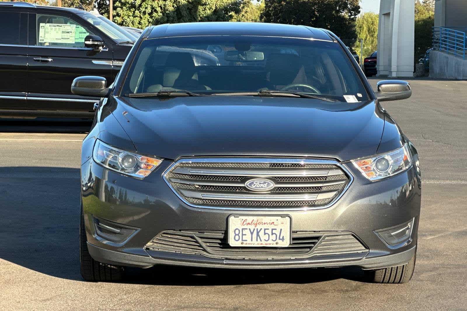 2018 Ford Taurus SEL 10