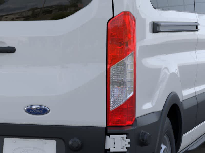 2024 Ford Transit Passenger XL 21