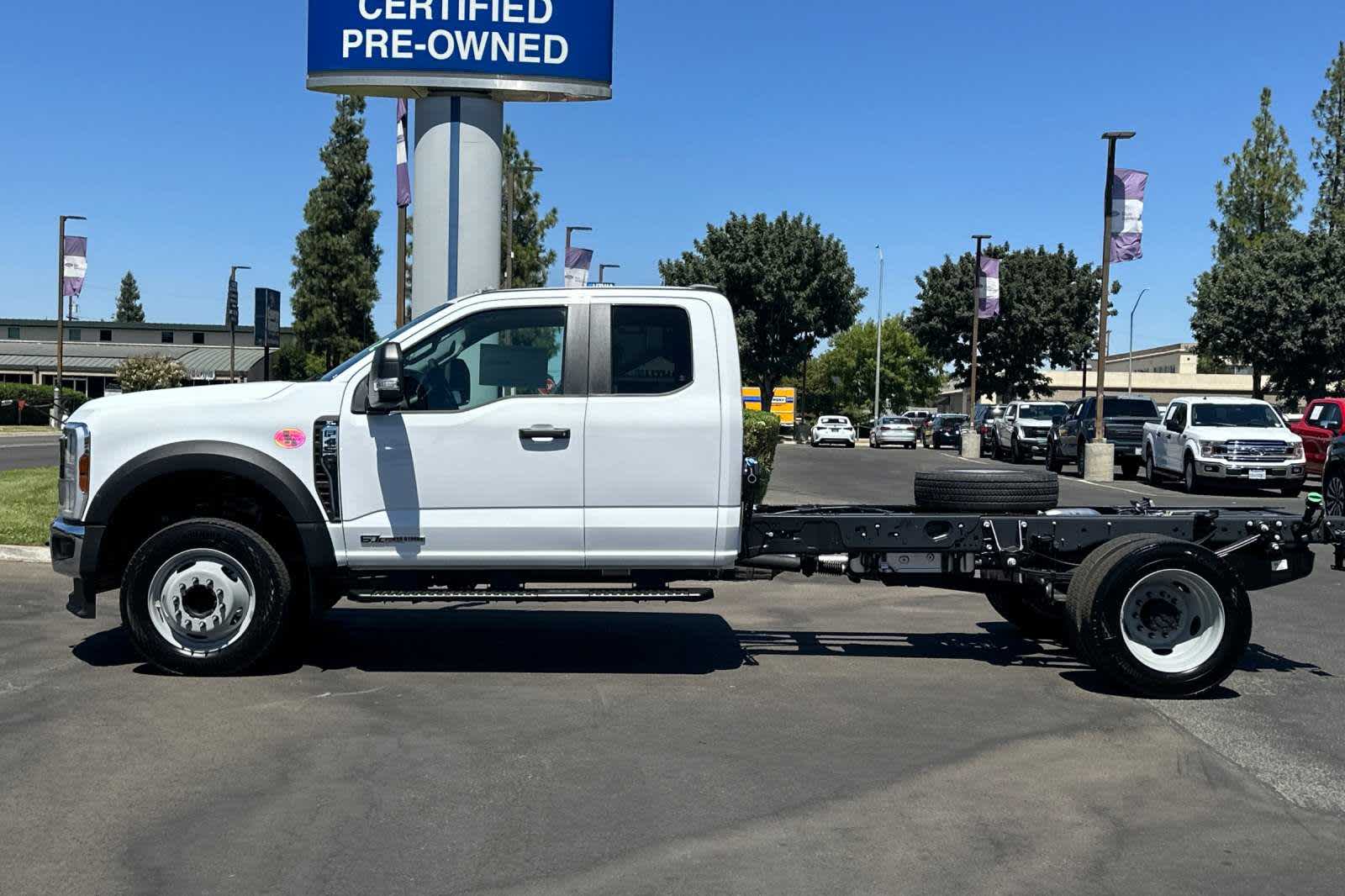 2024 Ford Super Duty F-450 DRW XL 2WD SuperCab 192 WB 84 CA 5