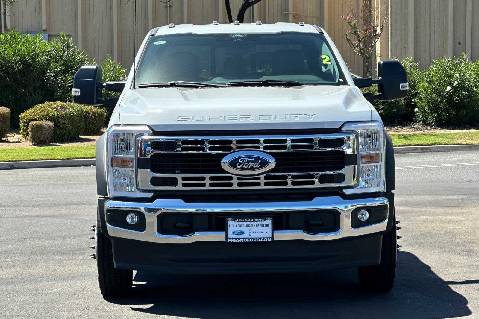 2024 Ford Super Duty F-450 DRW XL 11