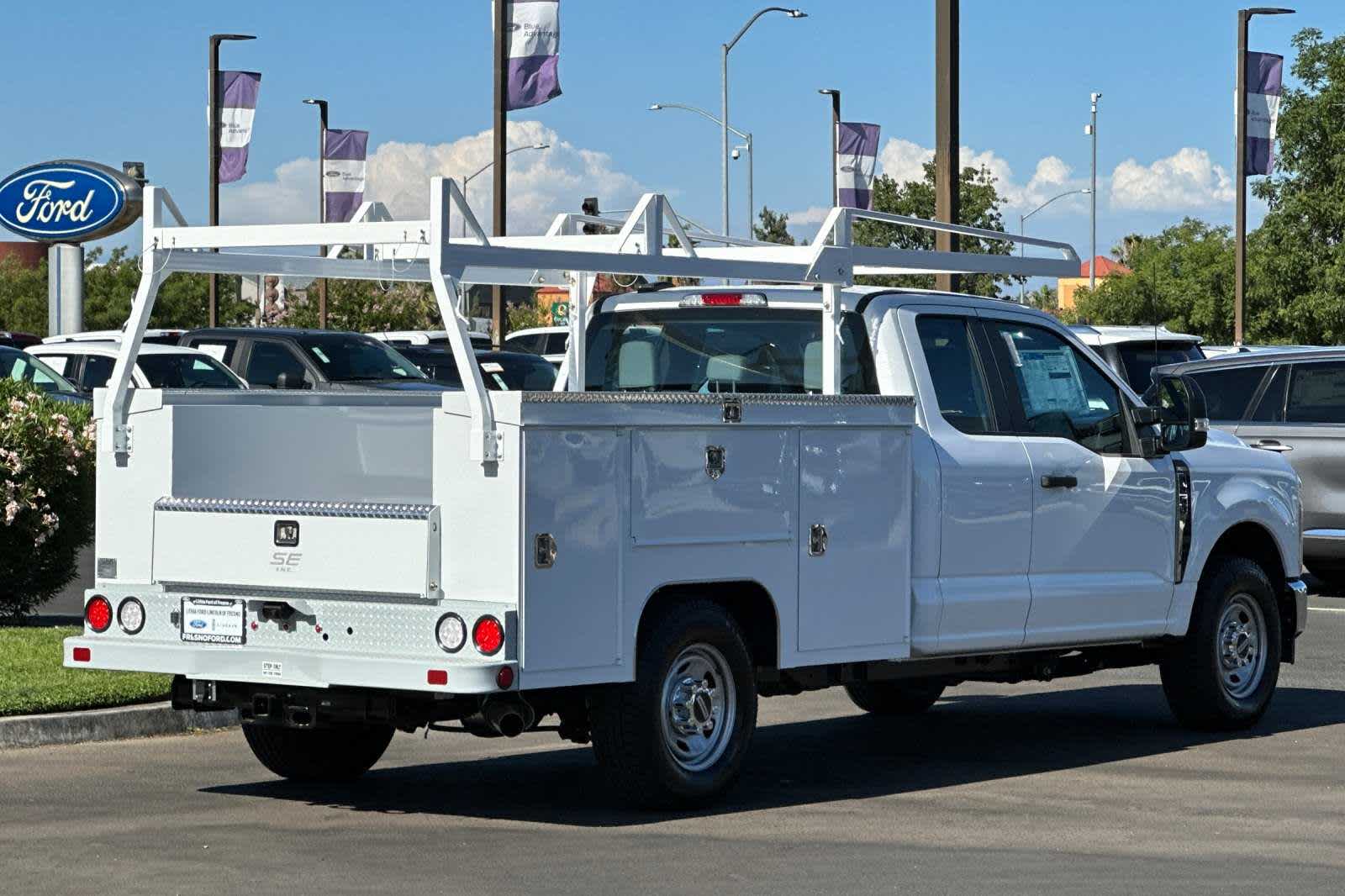 2024 Ford Super Duty F-250 SRW XL 2WD SuperCab 8 Box 2