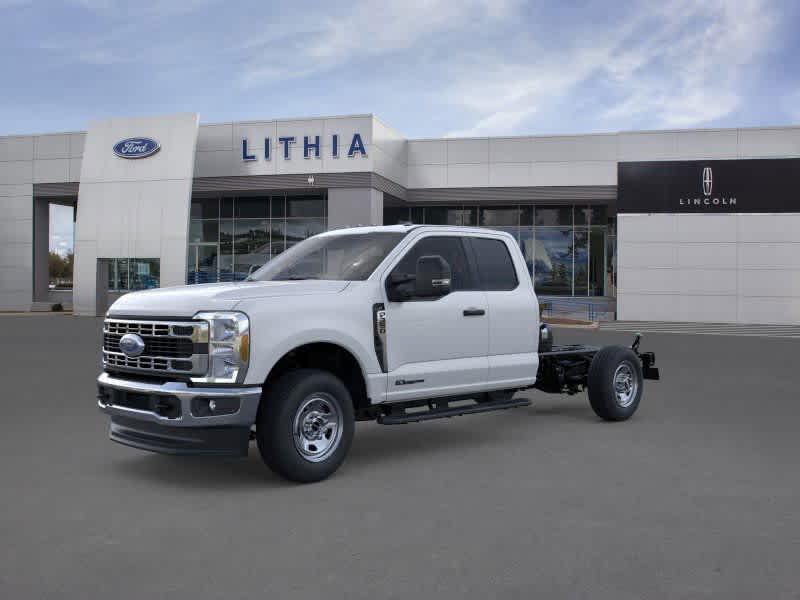 2026 Ford F-350 Super Duty Chassis XL SuperCab 4WD