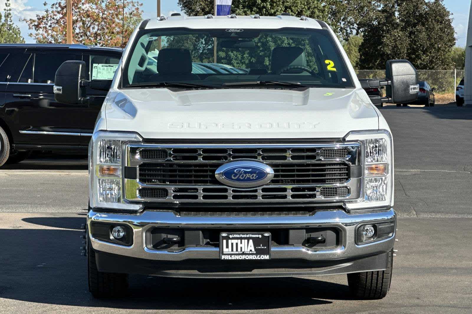 2024 Ford Super Duty F-350 DRW  8