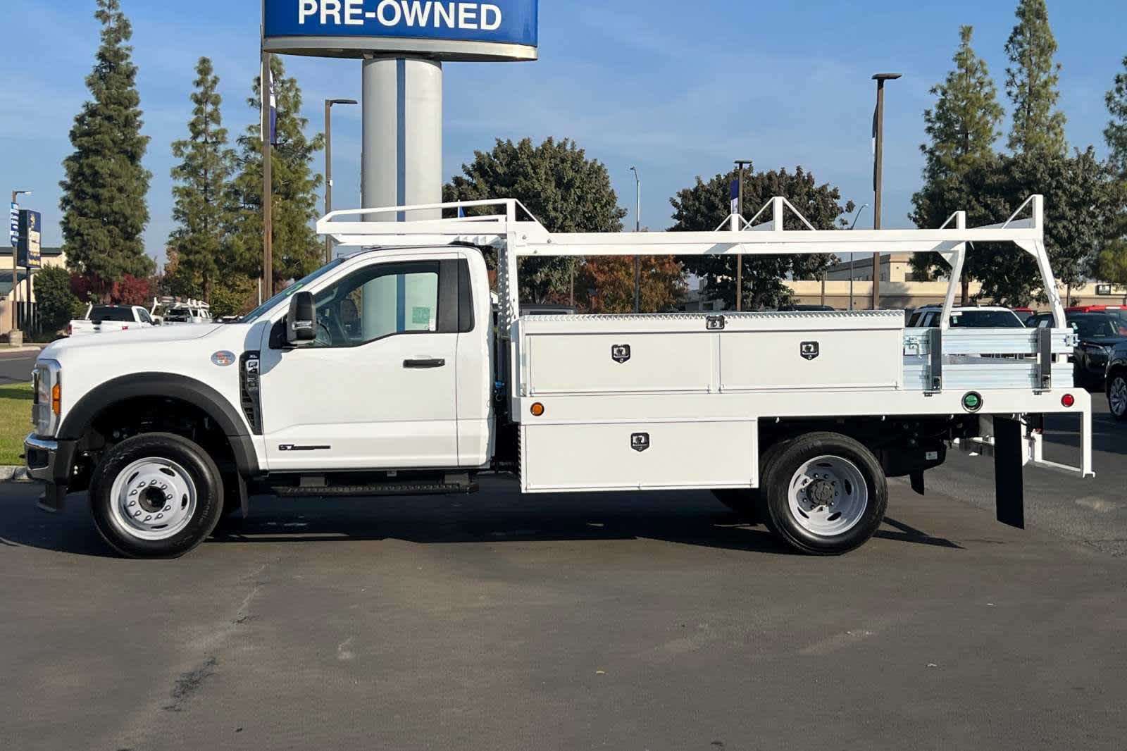 2024 Ford Super Duty F-450 DRW XL 5