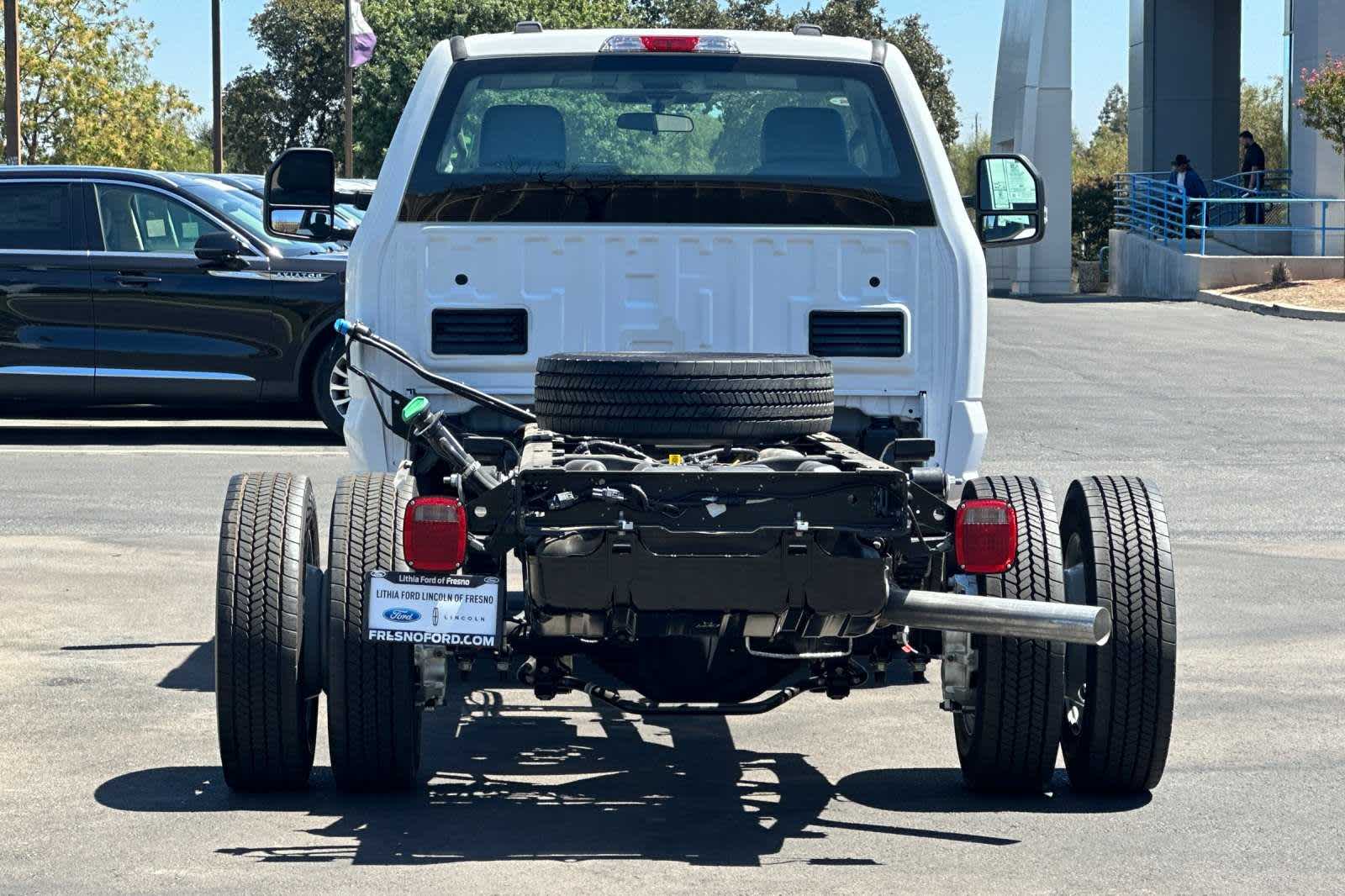 2024 Ford Super Duty F-450 DRW XL 5