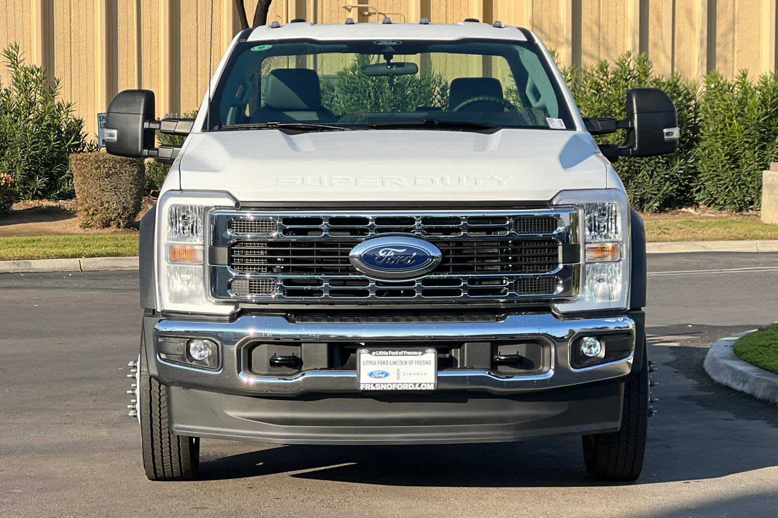 2024 Ford Super Duty F-550 DRW XL 11