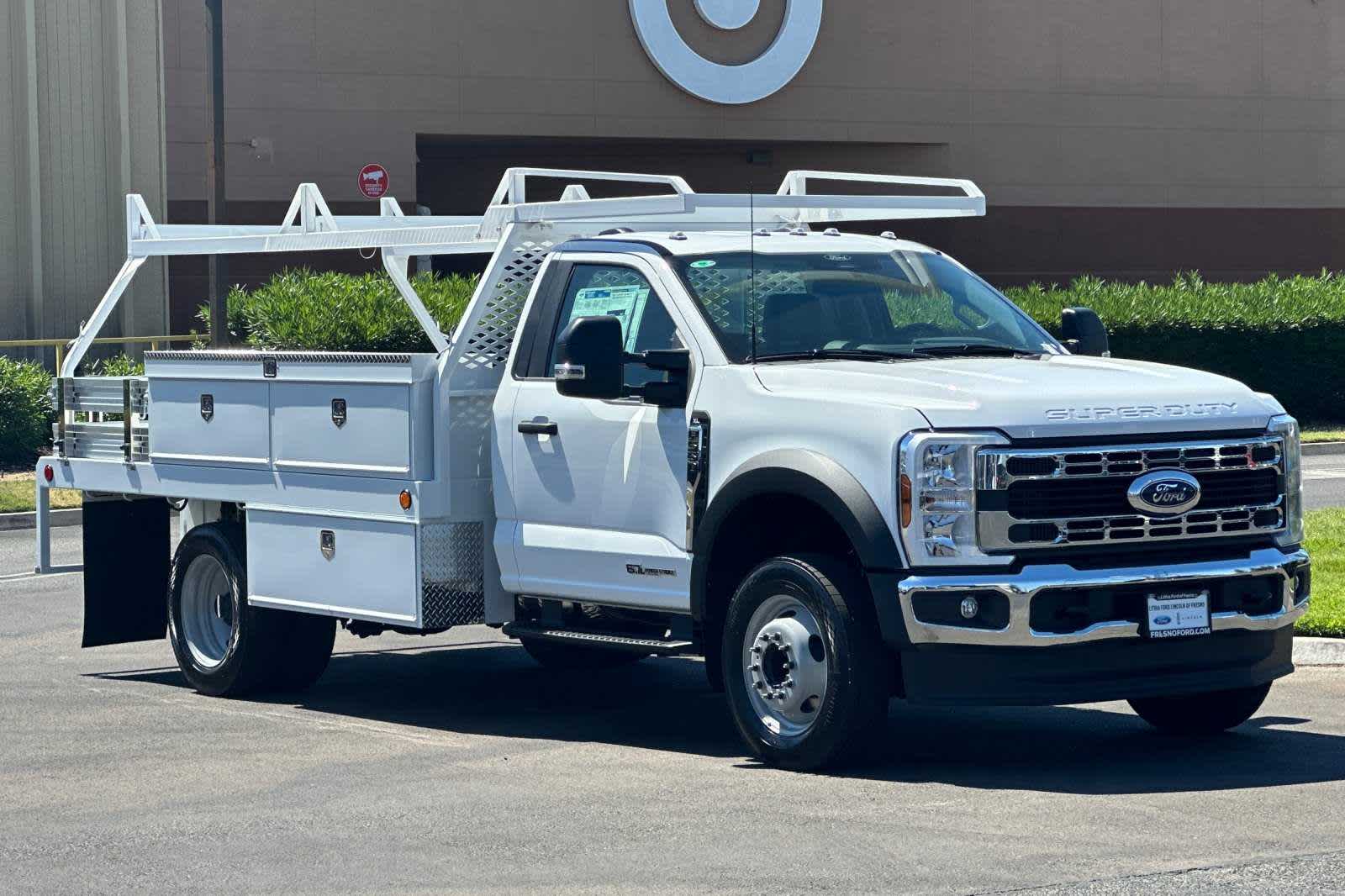 2024 Ford Super Duty F-550 DRW XL 2WD Reg Cab 169 WB 84 CA 7