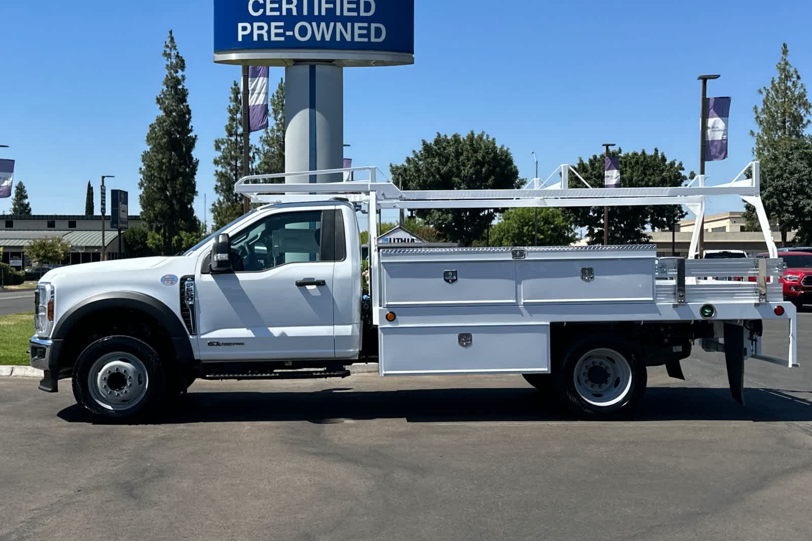 2024 Ford Super Duty F-550 DRW XL 2WD Reg Cab 169 WB 84 CA 3