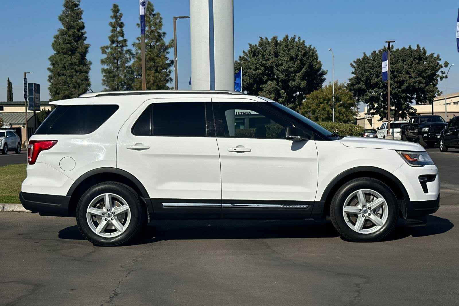 2019 Ford Explorer XLT 8