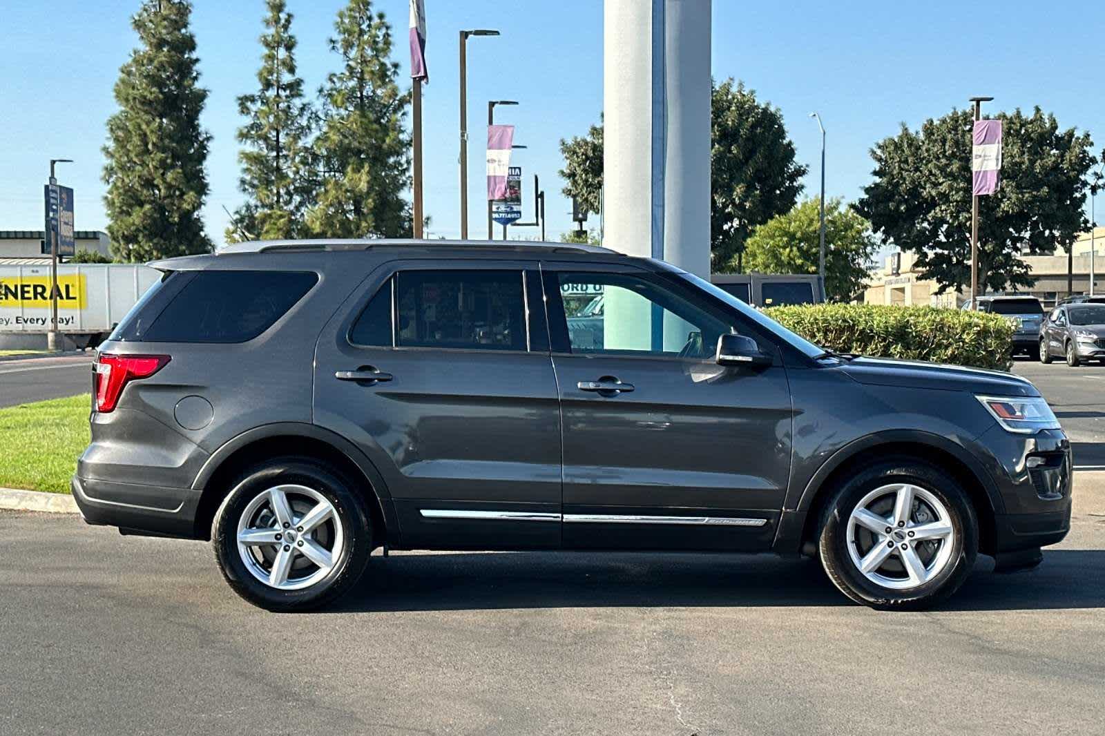 2018 Ford Explorer XLT 8