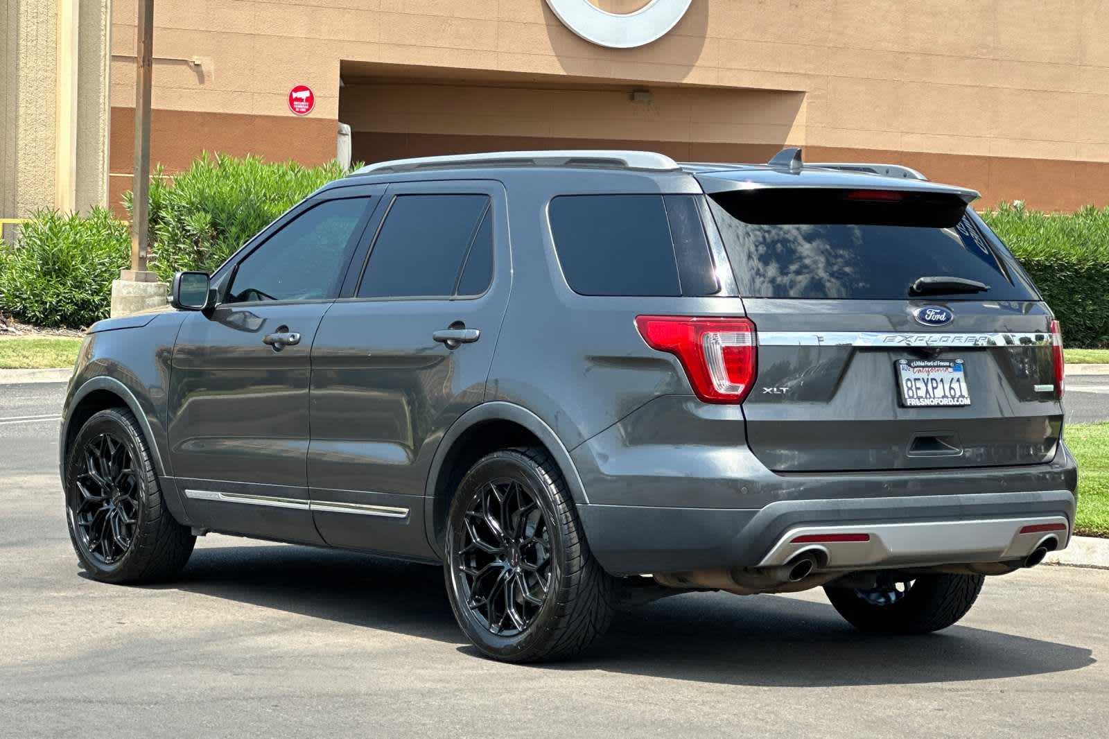 2016 Ford Explorer XLT 6