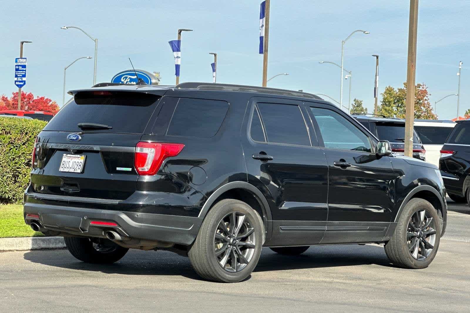 2018 Ford Explorer XLT 2