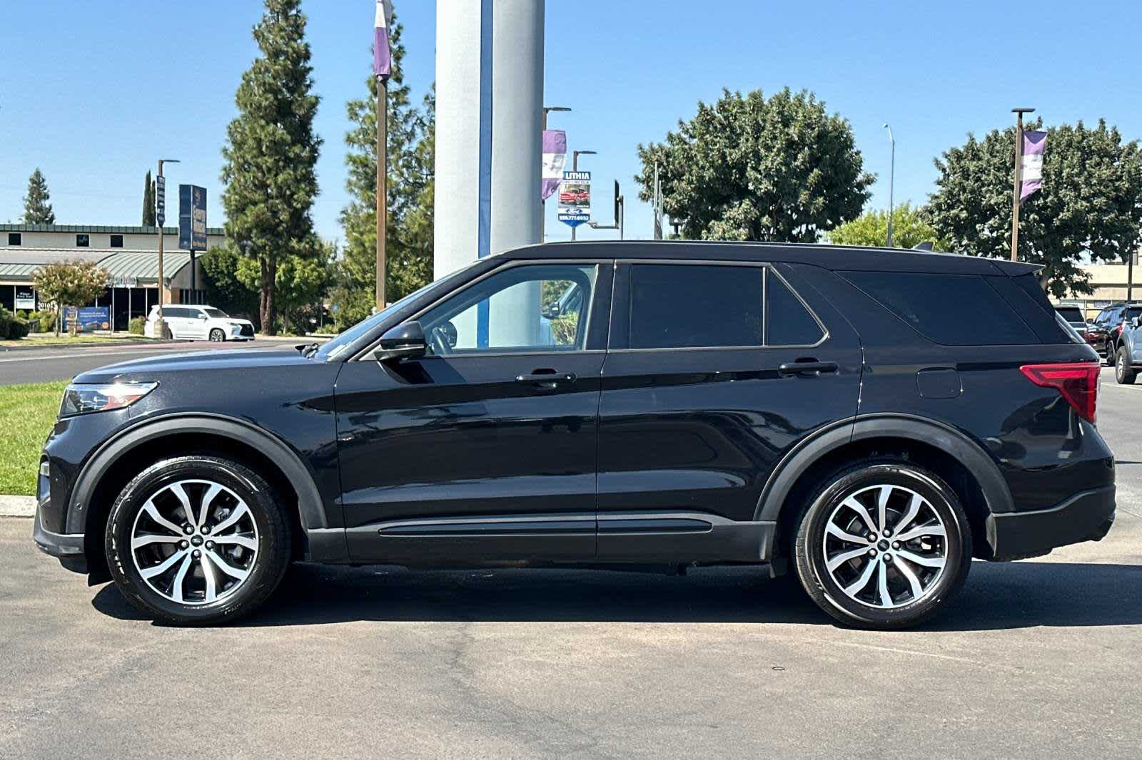 2021 Ford Explorer ST 5