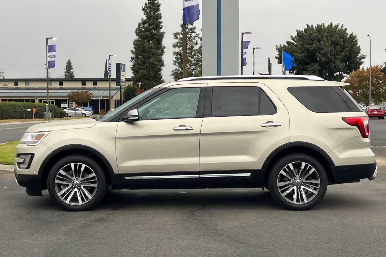 2017 Ford Explorer Platinum 5