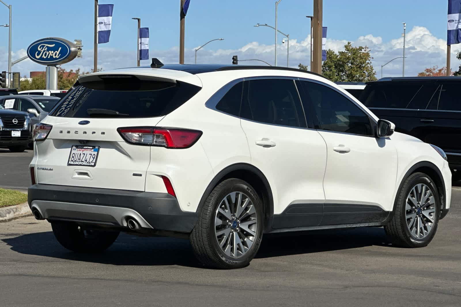 2020 Ford Escape Titanium Hybrid 2