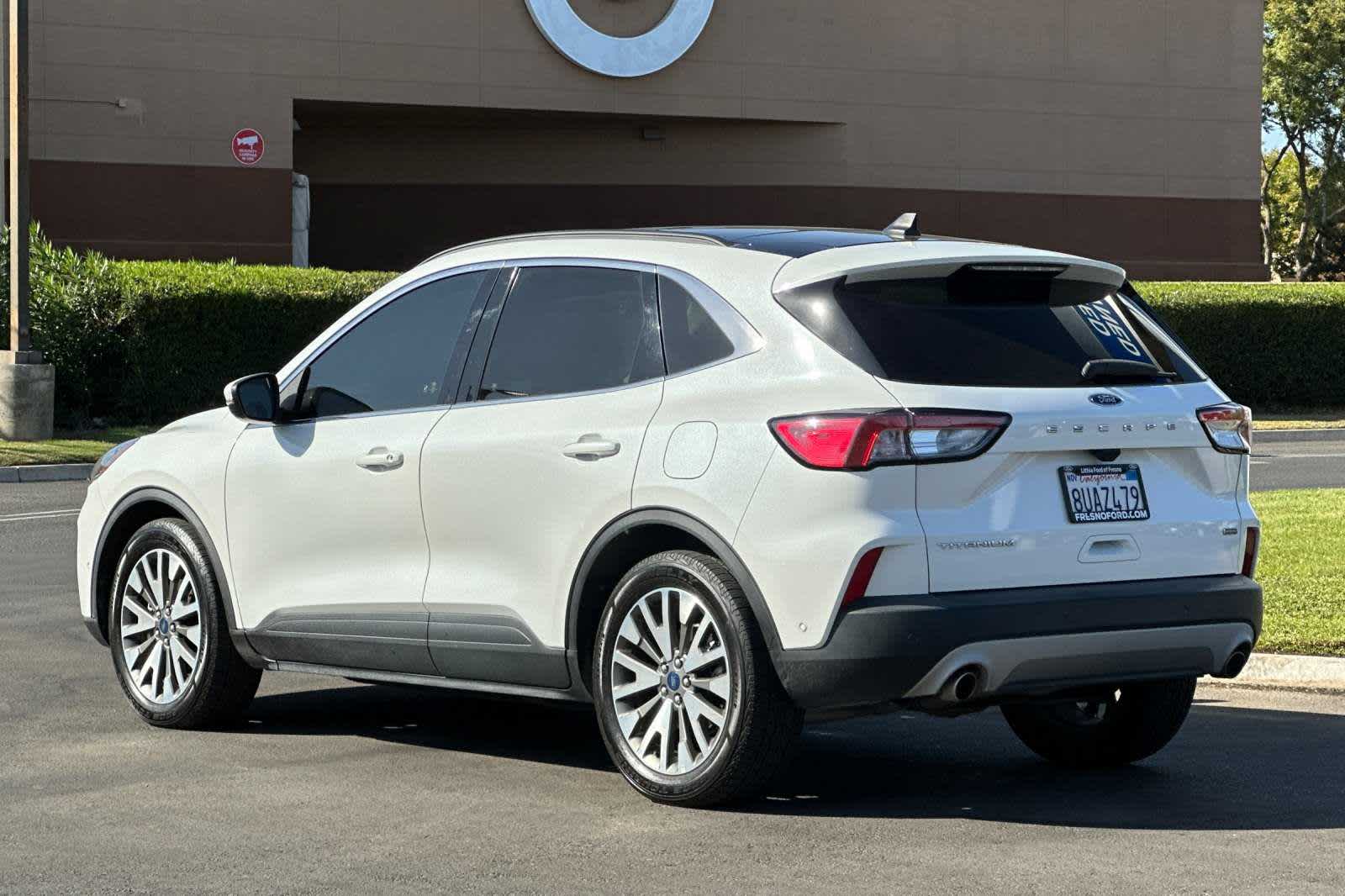 2020 Ford Escape Titanium Hybrid 6