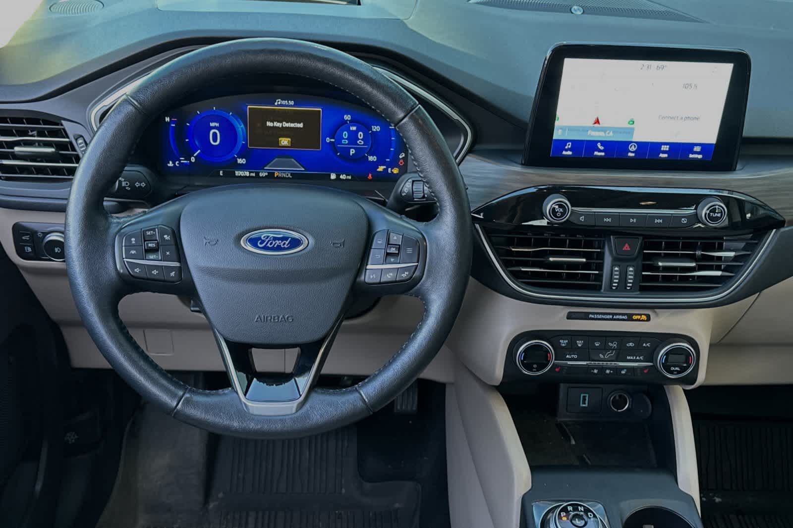 2020 Ford Escape Titanium Hybrid 14