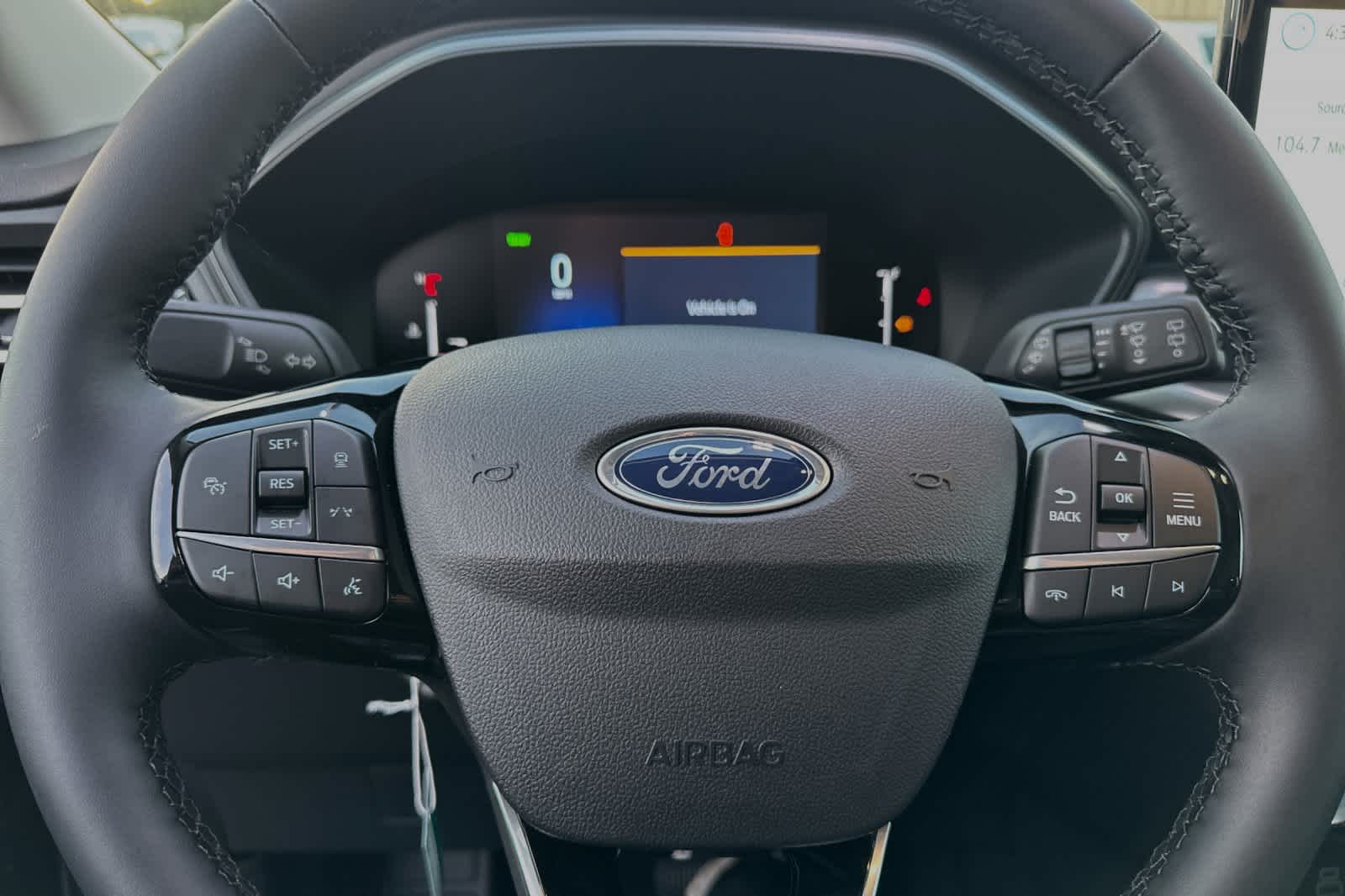 2025 Ford Escape PHEV 24